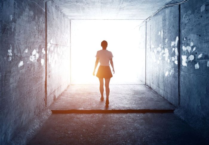 Mercredi 23 septembre , à 19h à la Chapelle des Minimes, Expérience de Mort Imminente, des outils pour soigner, une conférence d&rsquo;Hélène Gerbeaux, neuropsychologue,  proposée par l&rsquo;Esprit en Liberté